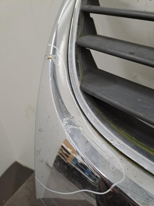 Image Calandre - VOLKSWAGEN TOURAN 1