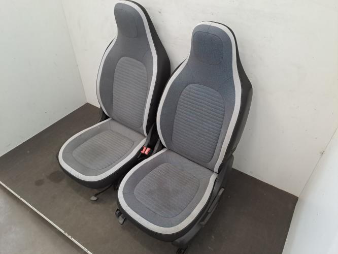 Image Interieur complet - RENAULT TWINGO 3