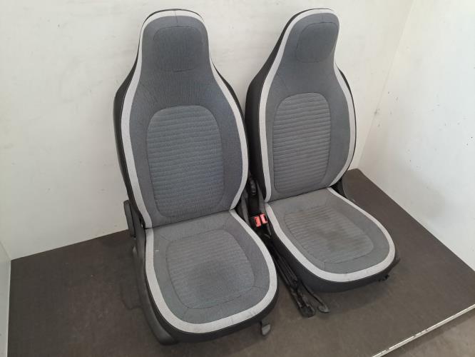 Image Interieur complet - RENAULT TWINGO 3
