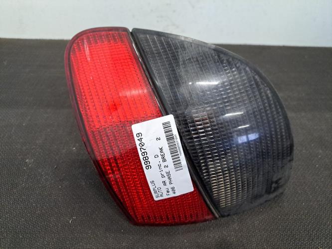 Image Feu arriere principal droit (feux) - PEUGEOT 406