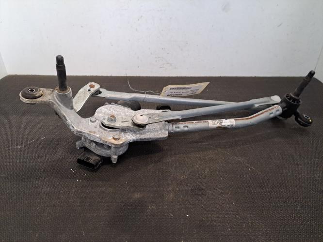 Image Moteur essuie glace avant - DACIA SANDERO 3