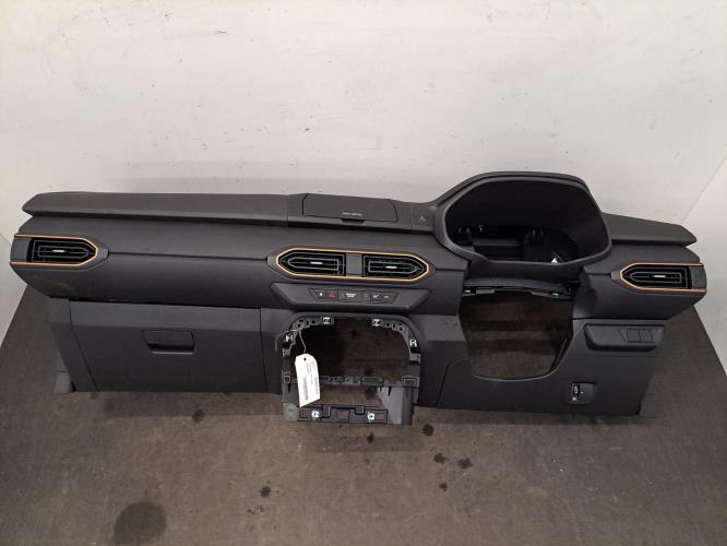 Image Tableau de bord - DACIA SANDERO 3