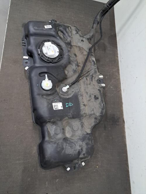 Image Reservoir essence - DACIA SANDERO 3