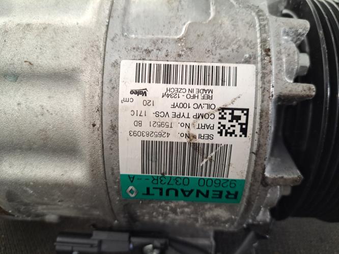 Image Compresseur clim - RENAULT TRAFIC 3 MOYEN