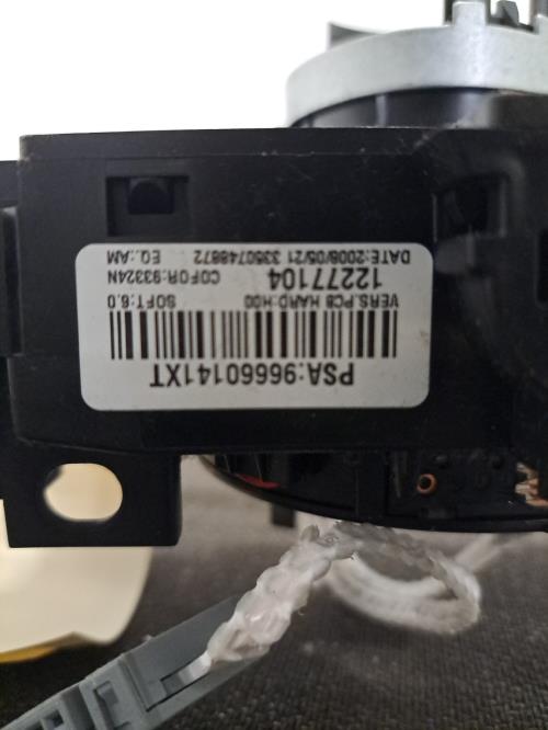 Image Com (Bloc Contacteur Tournant+Commodo Essuie Glace+Commodo Phare) - PEUGEOT 308 1 SW