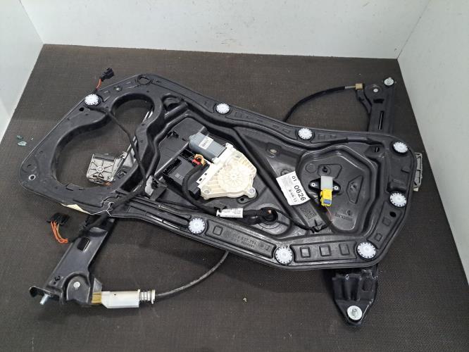 Image Leve vitre electrique avant droit - VOLKSWAGEN PASSAT 6