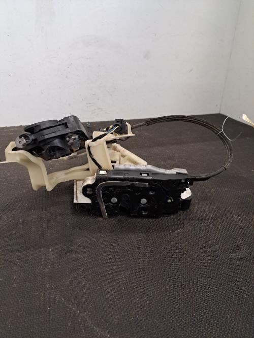 Image Serrure avant droit - VOLKSWAGEN PASSAT 6