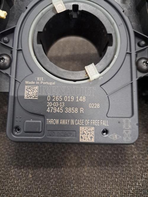 Image Com (Bloc Contacteur Tournant+Commodo Essuie Glace+Commodo Phare) - RENAULT CLIO 5