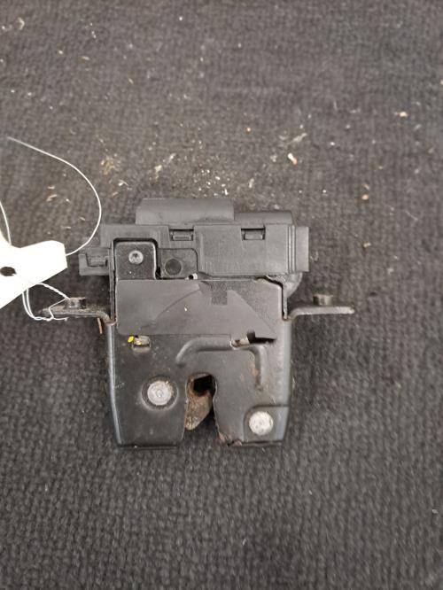 Image Serrure de hayon - NISSAN QASHQAI 1