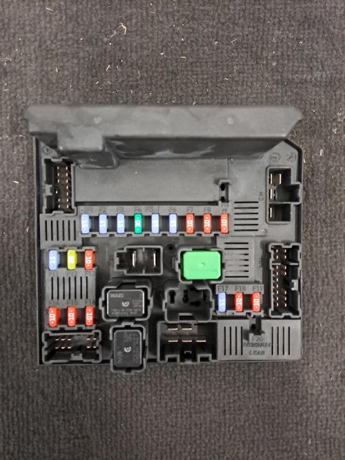 Image Boitier servitude moteur (BSM) - NISSAN QASHQAI 1