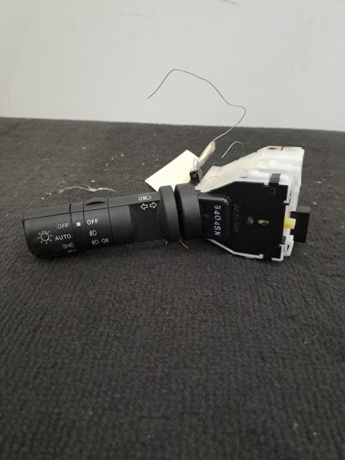 Image Commodo phare - NISSAN QASHQAI 1