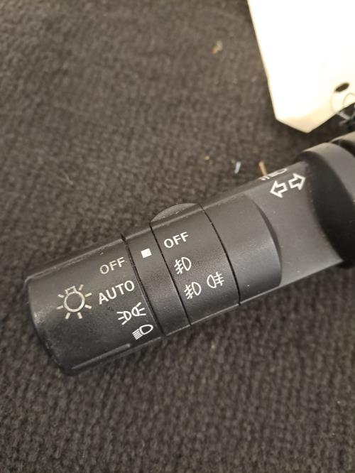 Image Commodo phare - NISSAN QASHQAI 1