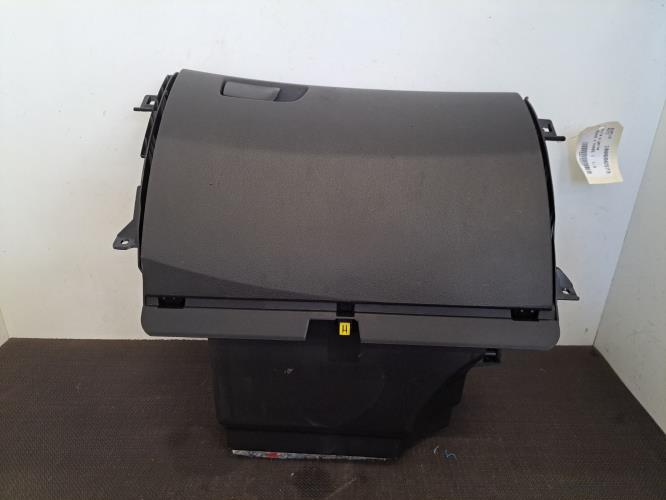 Image Boite a gants - RENAULT MEGANE 4