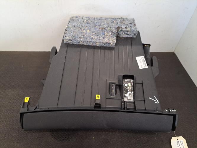 Image Boite a gants - RENAULT MEGANE 4