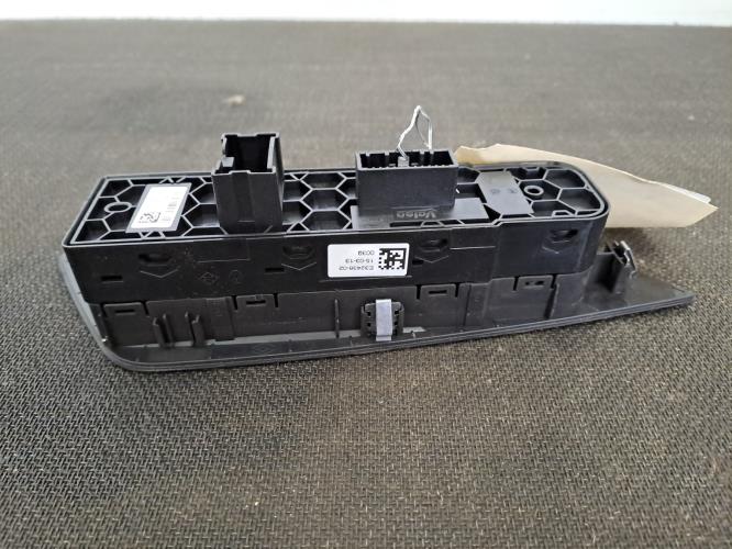 Image Interrupteur de leve vitre avant gauche - RENAULT ESPACE 5