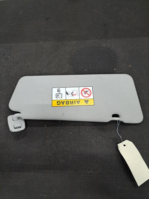 Image Pare soleil droit - RENAULT CLIO 4