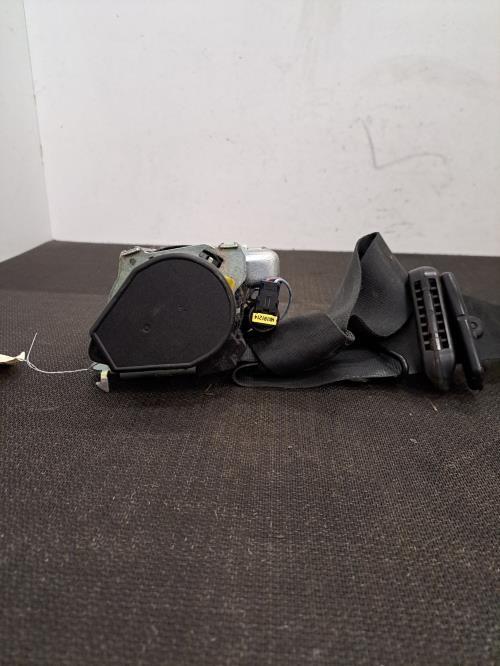 Image Ceinture avant gauche - RENAULT CLIO 4