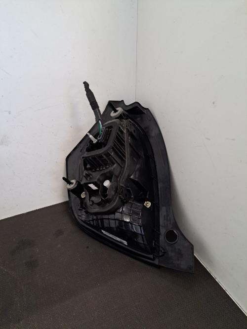 Image Feu arriere principal droit (feux) - RENAULT TWINGO 3