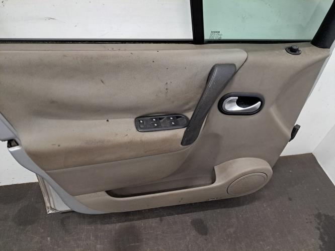 Image Porte avant gauche - RENAULT SCENIC 2