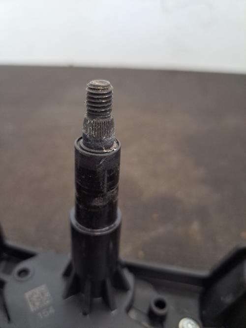 Image Moteur essuie glace arriere - PEUGEOT 3008 2