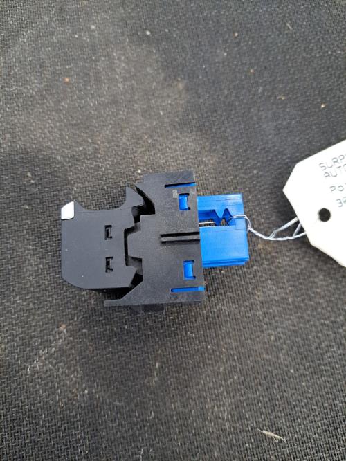 Image Poignee electrique frein a main - PEUGEOT 3008 2