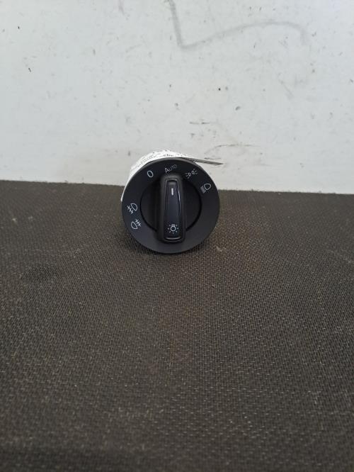 Image Commodo phare - VOLKSWAGEN GOLF 7