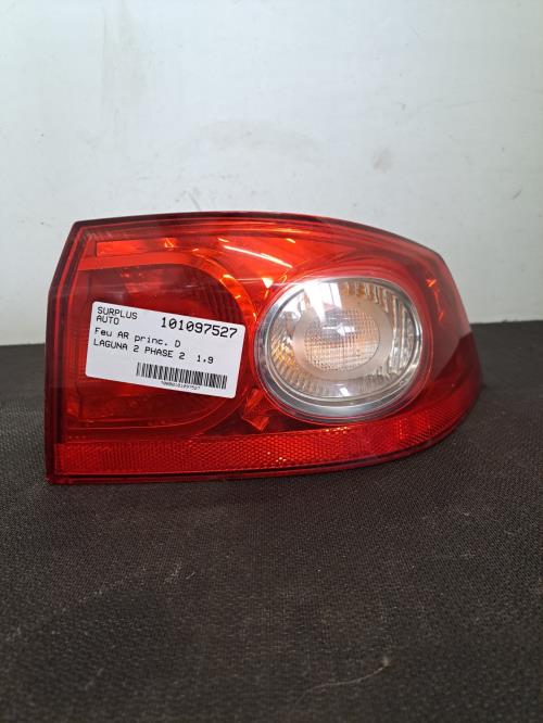 Image Feu arriere principal droit (feux) - RENAULT LAGUNA 2