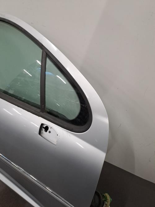 Image Porte avant droit - PEUGEOT 207