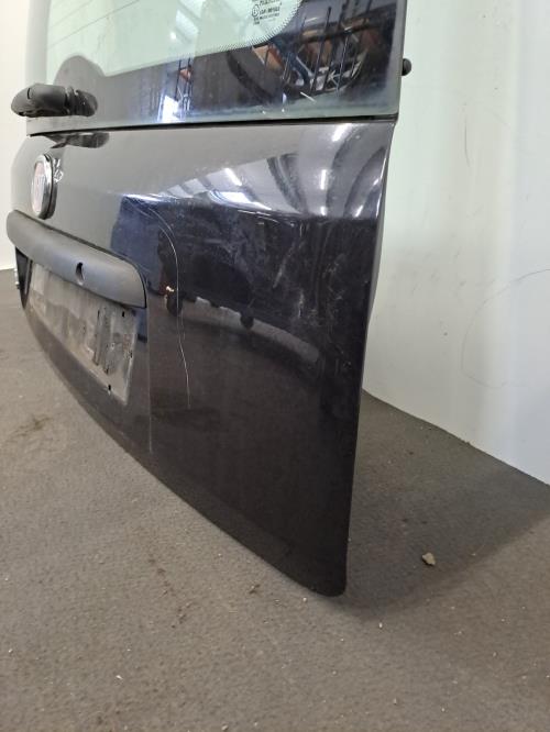 Image Malle/Hayon arriere - FIAT PANDA 2