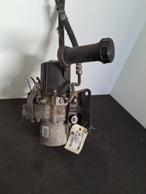 Image Pompe de direction - CITROEN BERLINGO 2