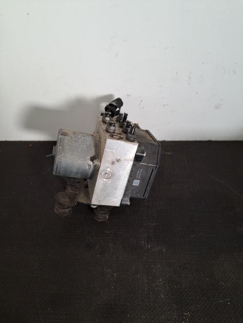 Image Bloc ABS (freins anti-blocage) - VOLKSWAGEN PASSAT 6