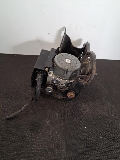 Image Bloc ABS (freins anti-blocage) - PEUGEOT 2008 1