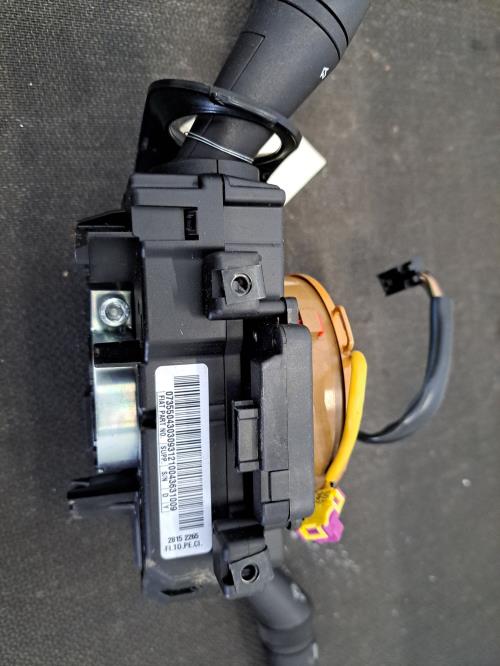 Image Com (Bloc Contacteur Tournant+Commodo Essuie Glace+Commodo Phare) - FIAT DOBLO 2
