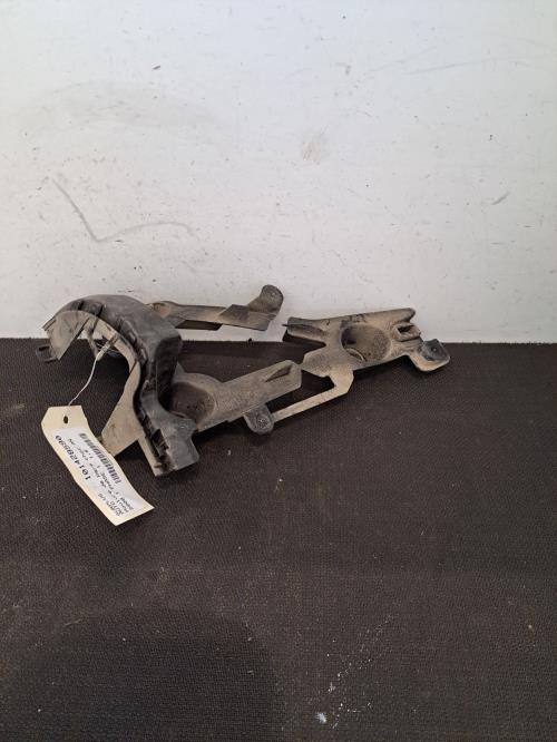 Image Moulure de pare choc arriere - PEUGEOT 2008 1