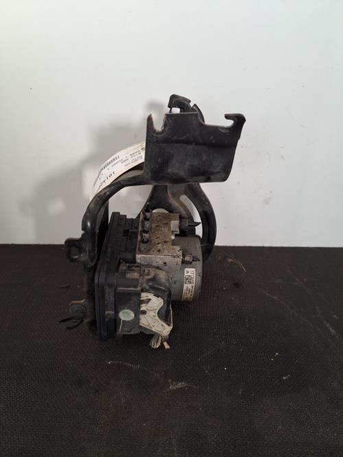 Image Bloc ABS (freins anti-blocage) - PEUGEOT 2008 1
