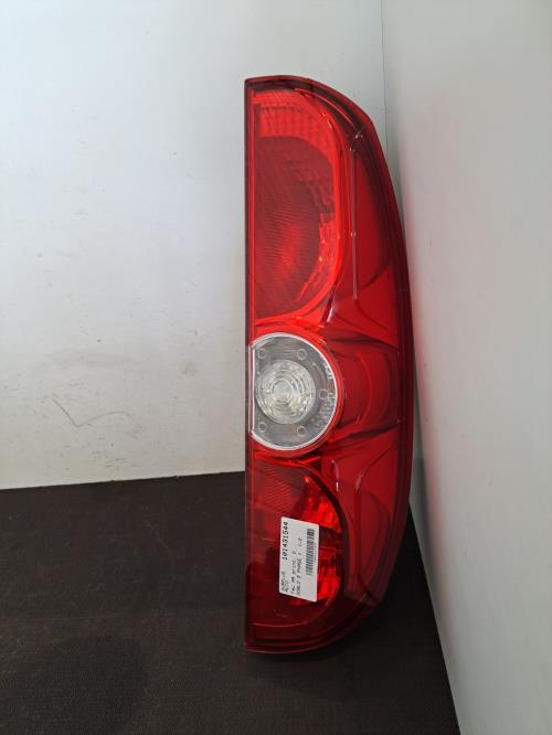 Image Feu arriere principal droit (feux) - FIAT DOBLO 2