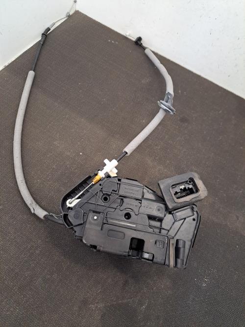 Image Serrure avant droit - VOLKSWAGEN TOURAN 3