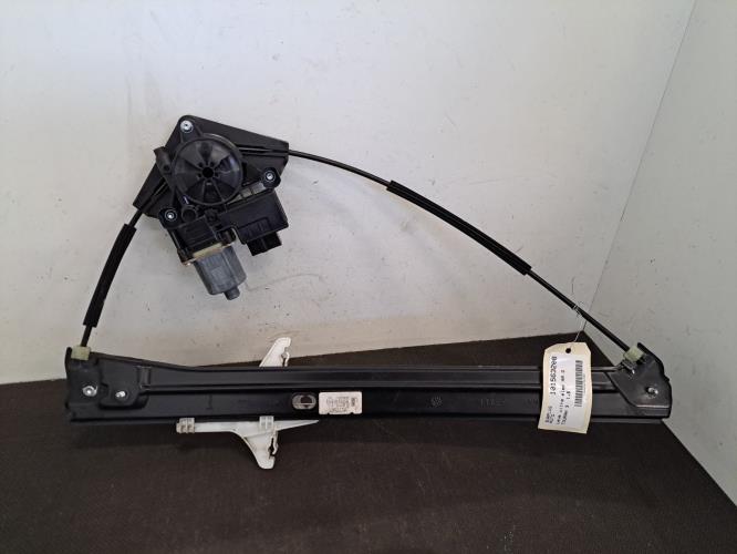 Image Leve vitre electrique arriere gauche - VOLKSWAGEN TOURAN 3