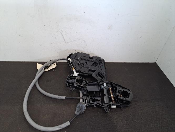 Image Serrure arriere gauche - VOLKSWAGEN TOURAN 3