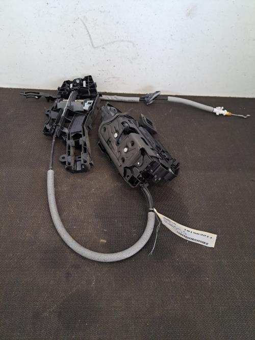 Image Serrure avant gauche - VOLKSWAGEN TOURAN 3