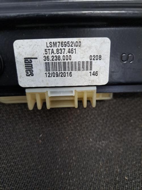Image Leve vitre electrique avant gauche - VOLKSWAGEN TOURAN 3