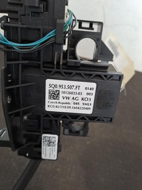 Image Com (Bloc Contacteur Tournant+Commodo Essuie Glace+Commodo Phare) - VOLKSWAGEN TOURAN 3