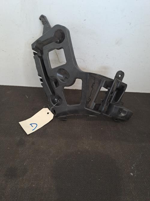 Image Moulure de pare choc arriere - RENAULT CAPTUR 1