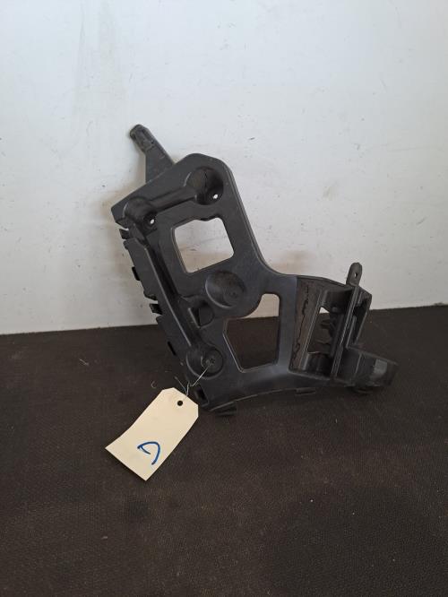 Image Moulure de pare choc arriere - RENAULT CAPTUR 1