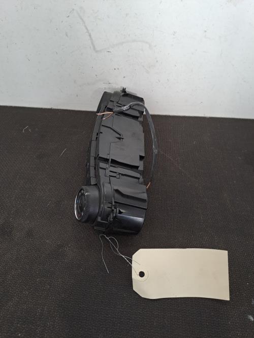Image Commande chauffage - MERCEDES CLASSE CLS 219