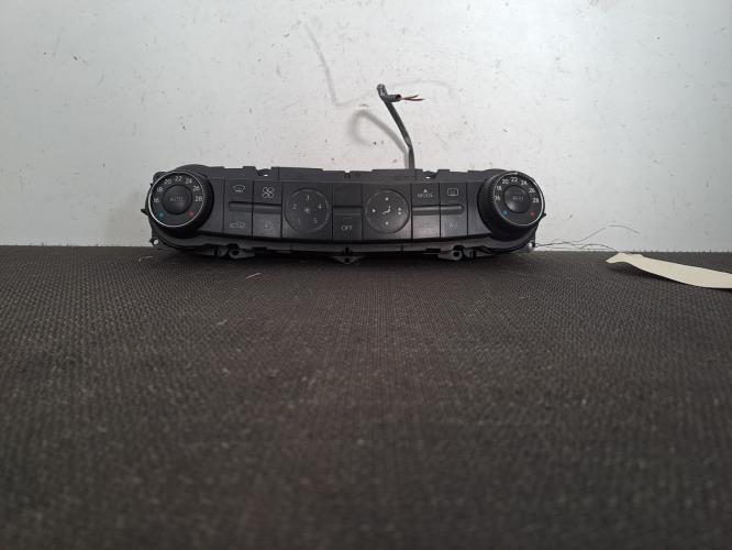 Image Commande chauffage - MERCEDES CLASSE CLS 219