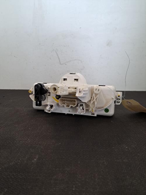 Image Commande chauffage - RENAULT CLIO 3