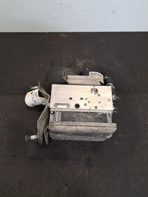 Image Bloc ABS (freins anti-blocage) - MERCEDES CLASSE CLS 219