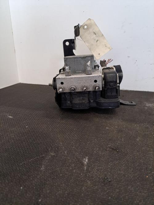 Image Bloc ABS (freins anti-blocage) - RENAULT CAPTUR 1
