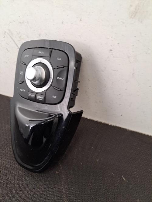 Image Commande GPS - RENAULT ESPACE 4